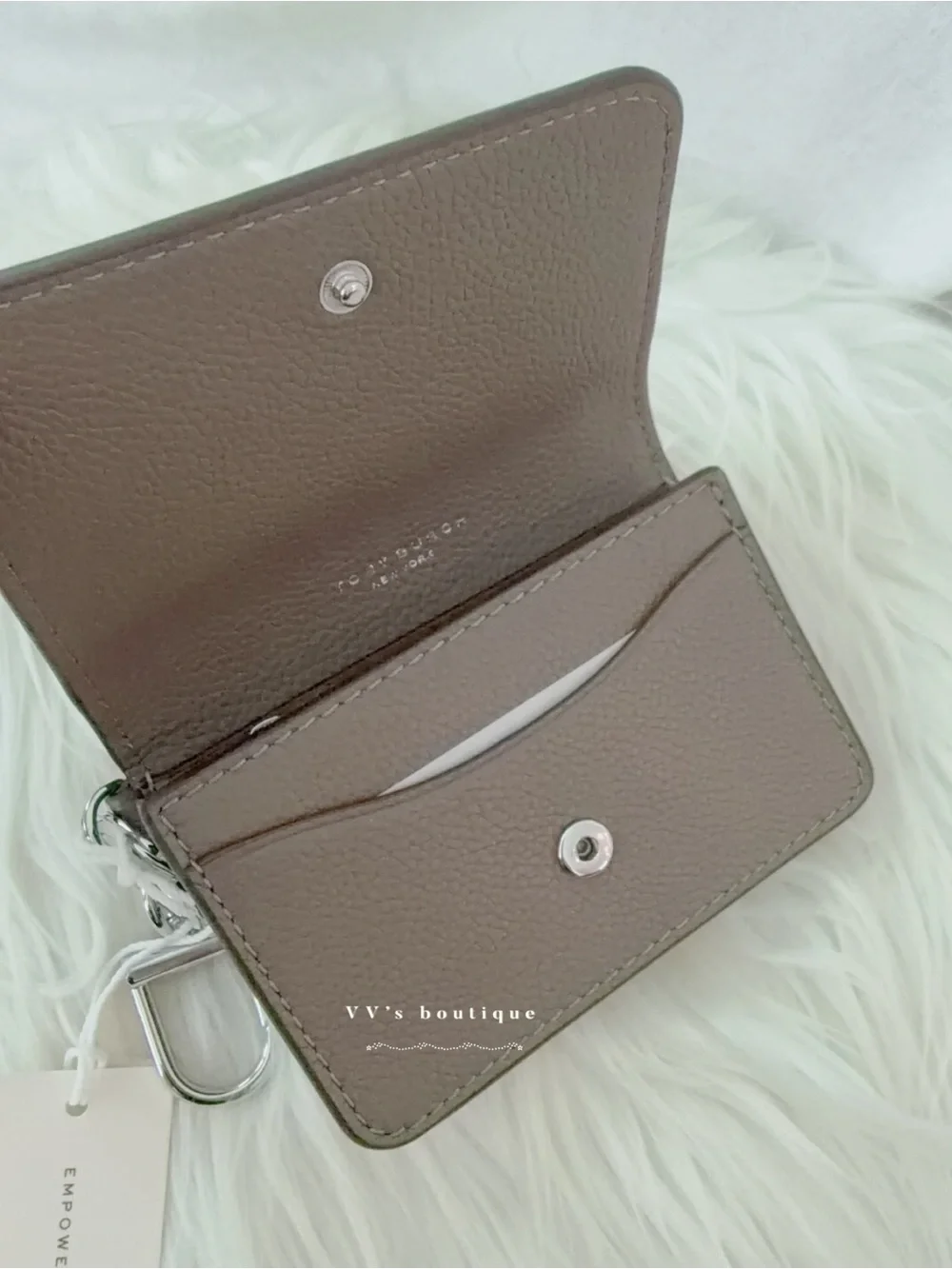 NWT Tory Burch Thea Flap ID Card Case Wallet Wild Mushroom Grey Taupe 169969